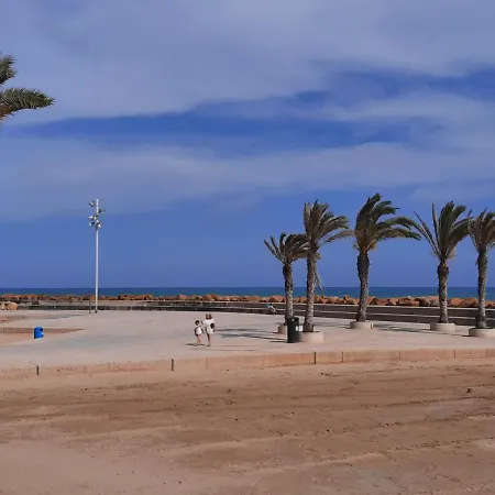 Moderno Apartamento Familiar Junto Al Mar - Conejito 또레비에하